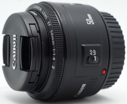 Canon 50mm 8 ii - f/1.8,